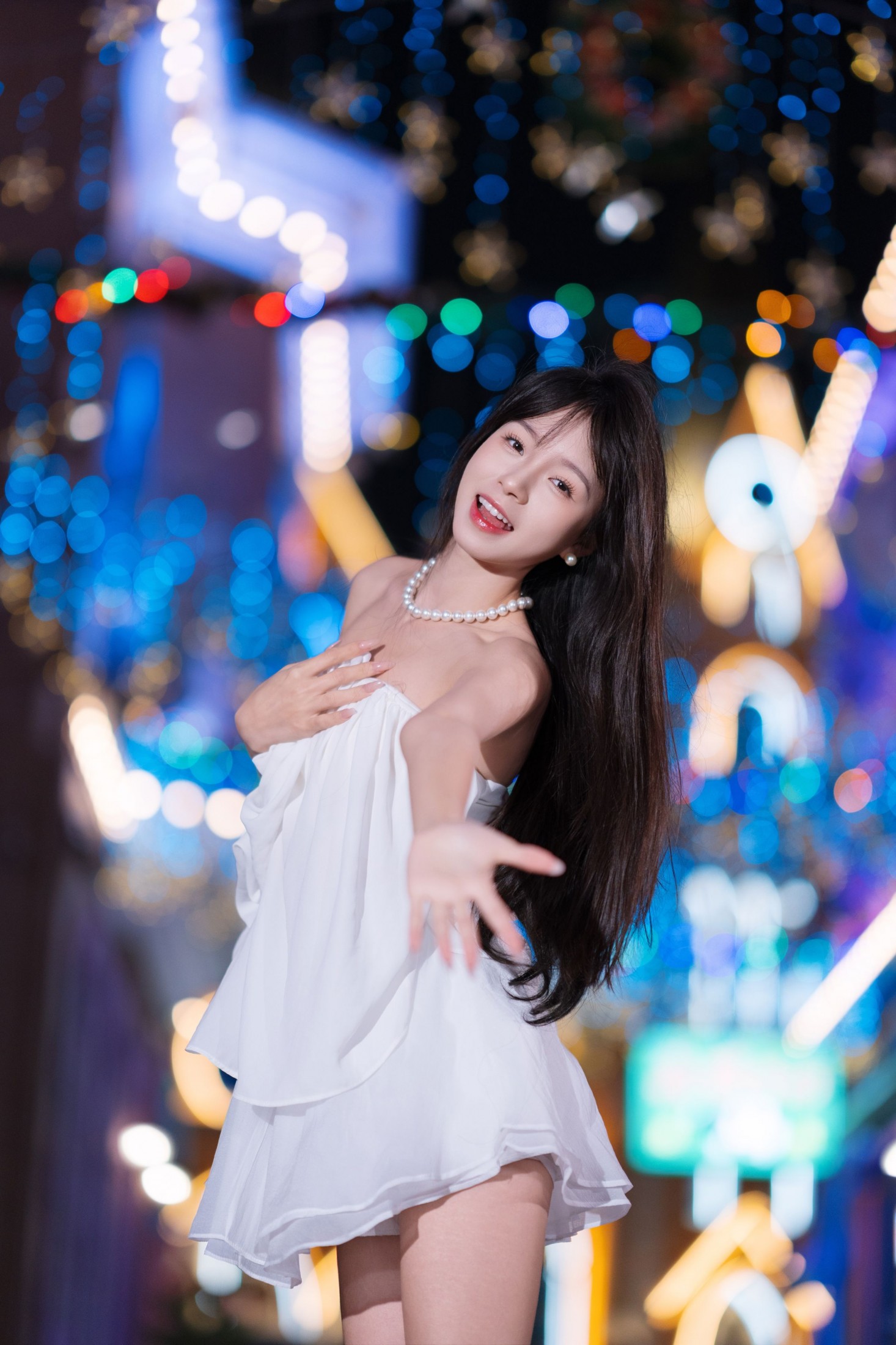 图片[2] - 妮一 - 《夜景梅拉尼亚小镇撞色建筑里的温柔浪漫》[66P] - 机器猫次元 - 机器猫次元