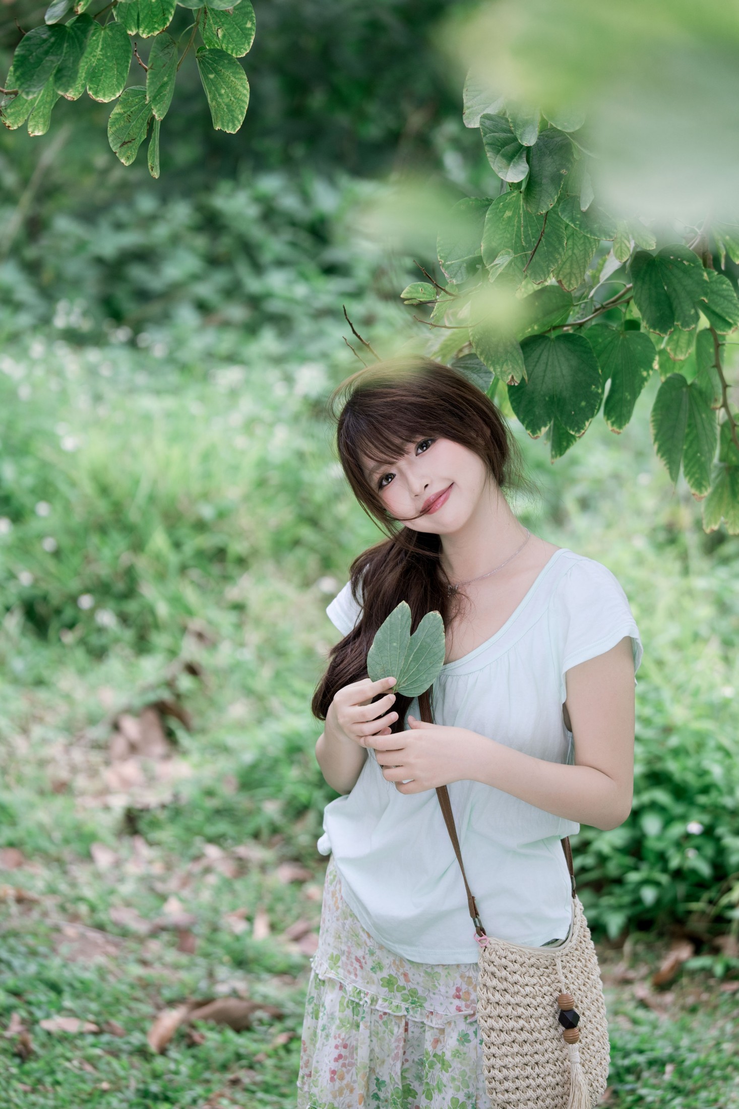 图片[5] - 甜甜很开心 - 《一组自带温柔滤镜的森系写真》[33P] - 机器猫次元 - 机器猫次元