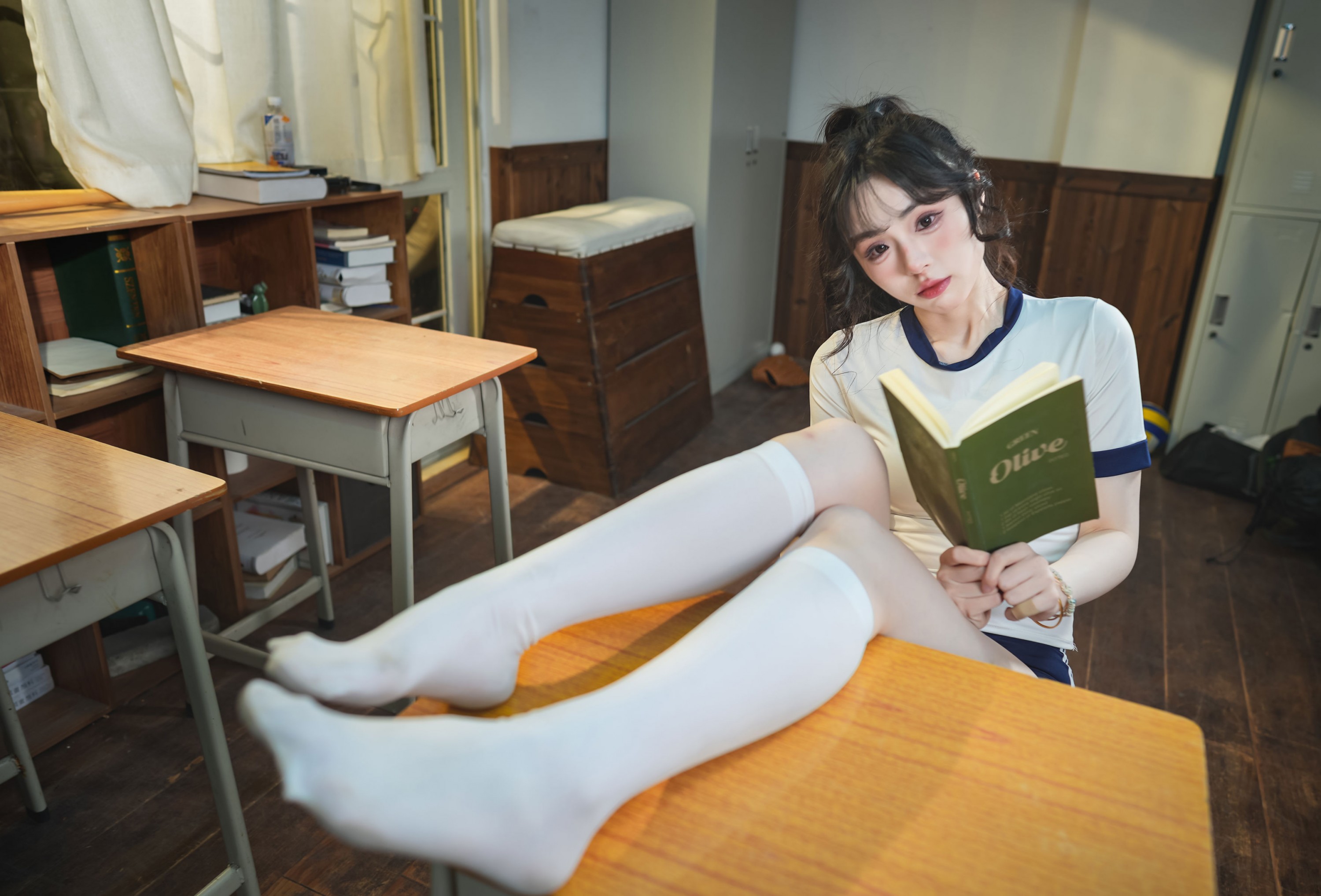 图片[4] - 是糖醋小排骨呀 - 《青春不散场，教室里的体操服少女》[11P] - 机器猫次元 - 机器猫次元