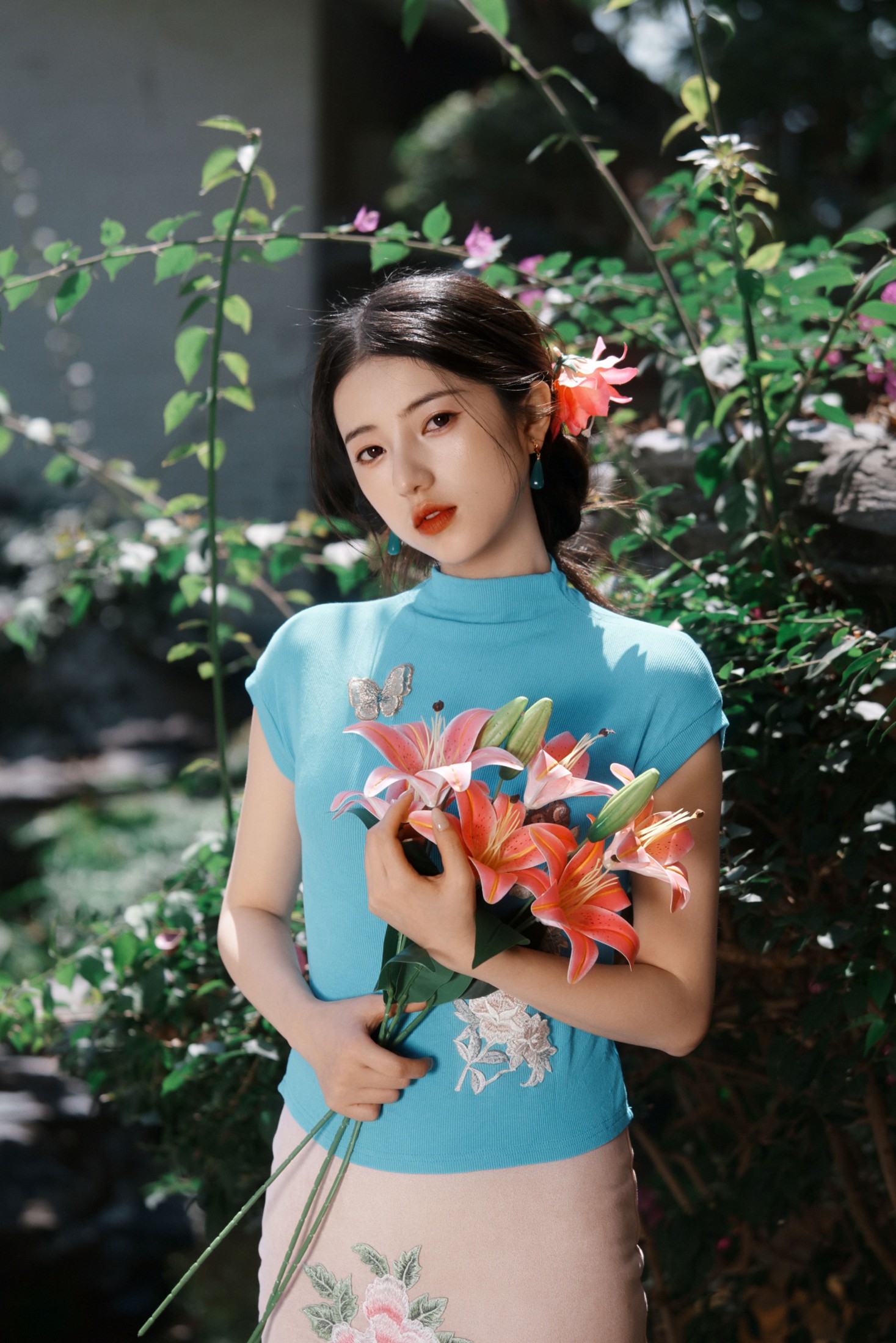 图片[1] - 蔡蔡 - 《一半是青花，一半是海棠。》[11P] - 机器猫次元 - 机器猫次元
