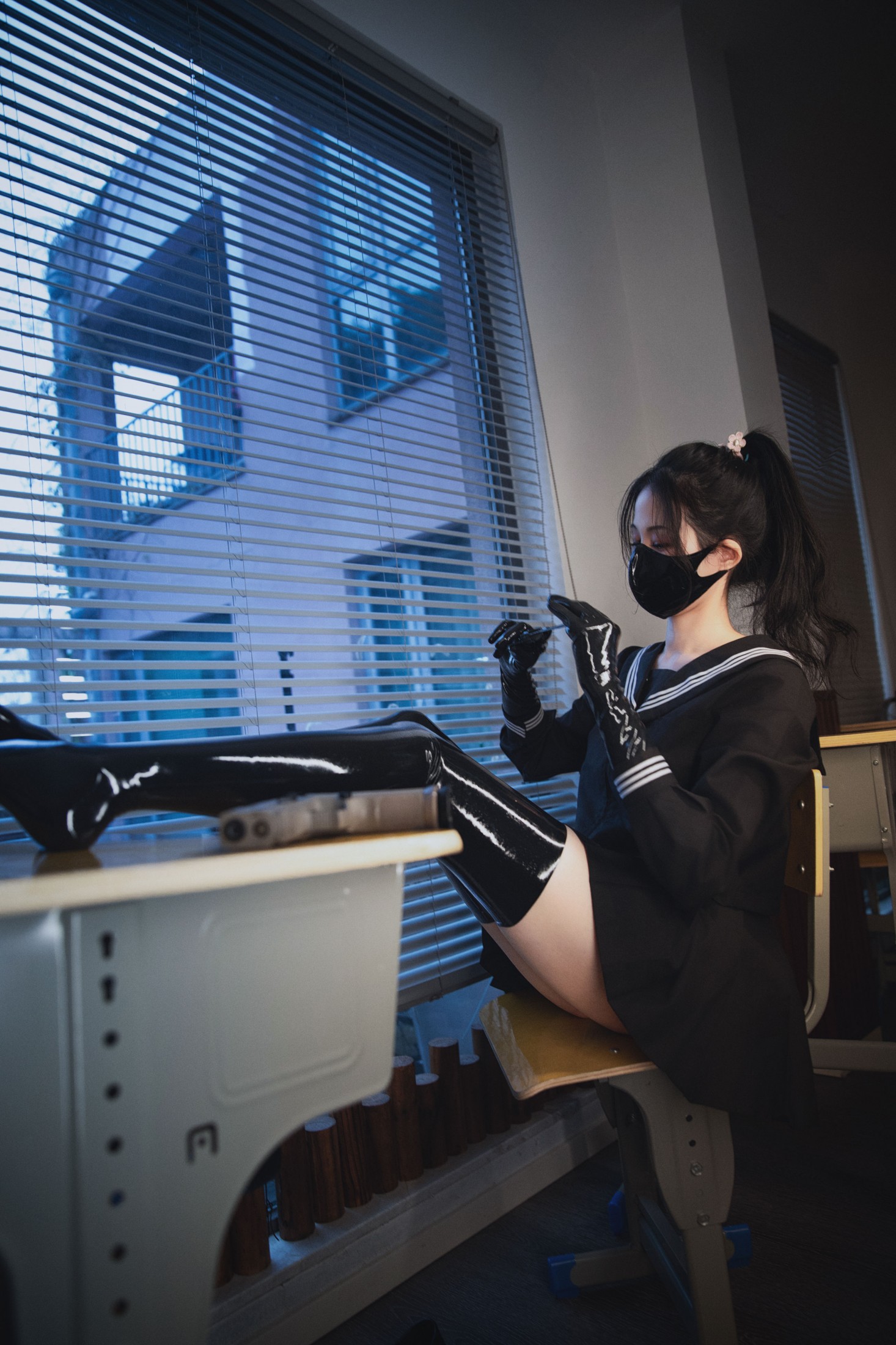 图片[8] - 夏萱然 - 《乳胶jk》[12P] - 机器猫次元 - 机器猫次元
