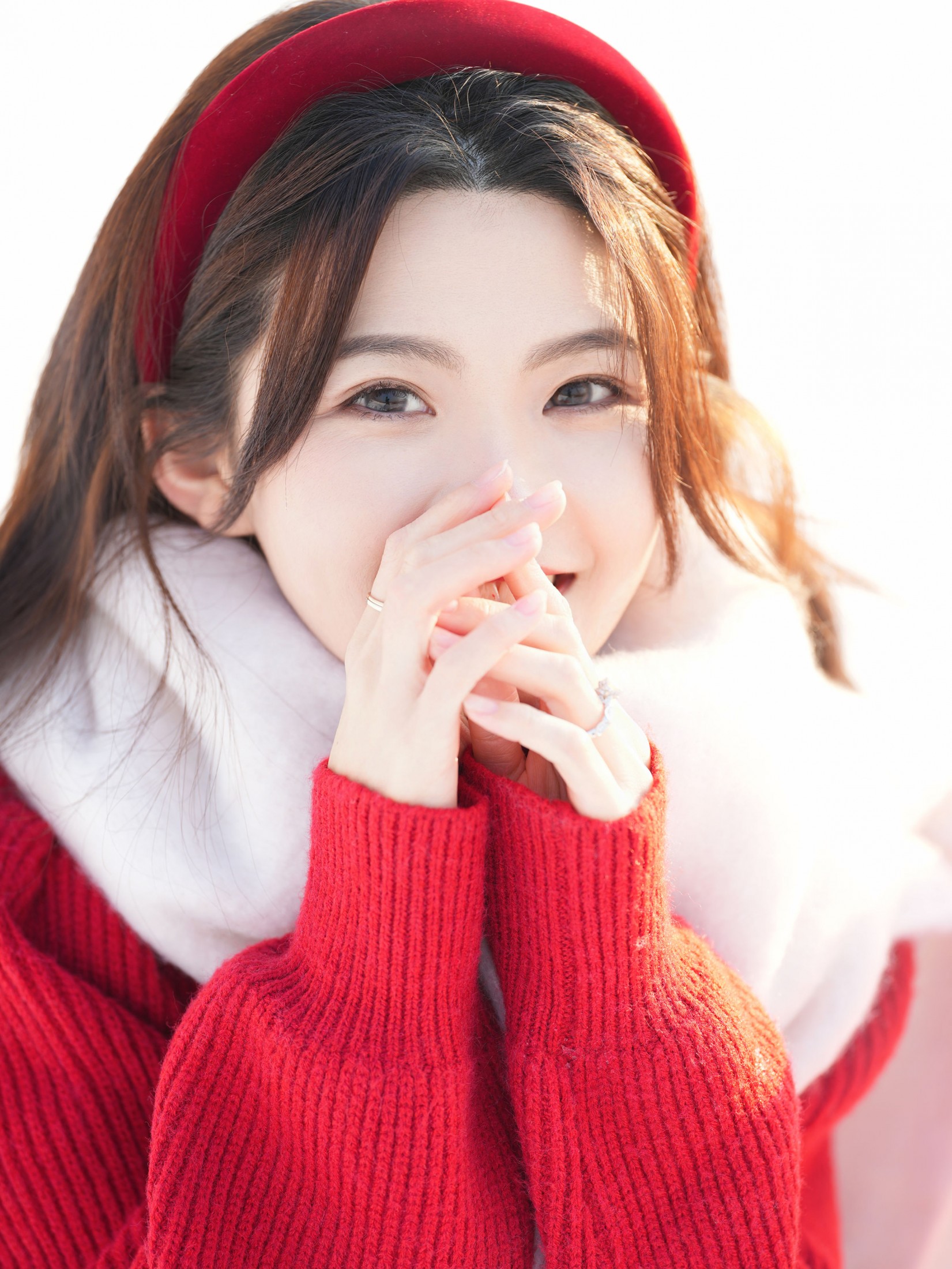 图片[1] - 《雪地里的红蝴蝶》[23P] - 机器猫次元 - 机器猫次元