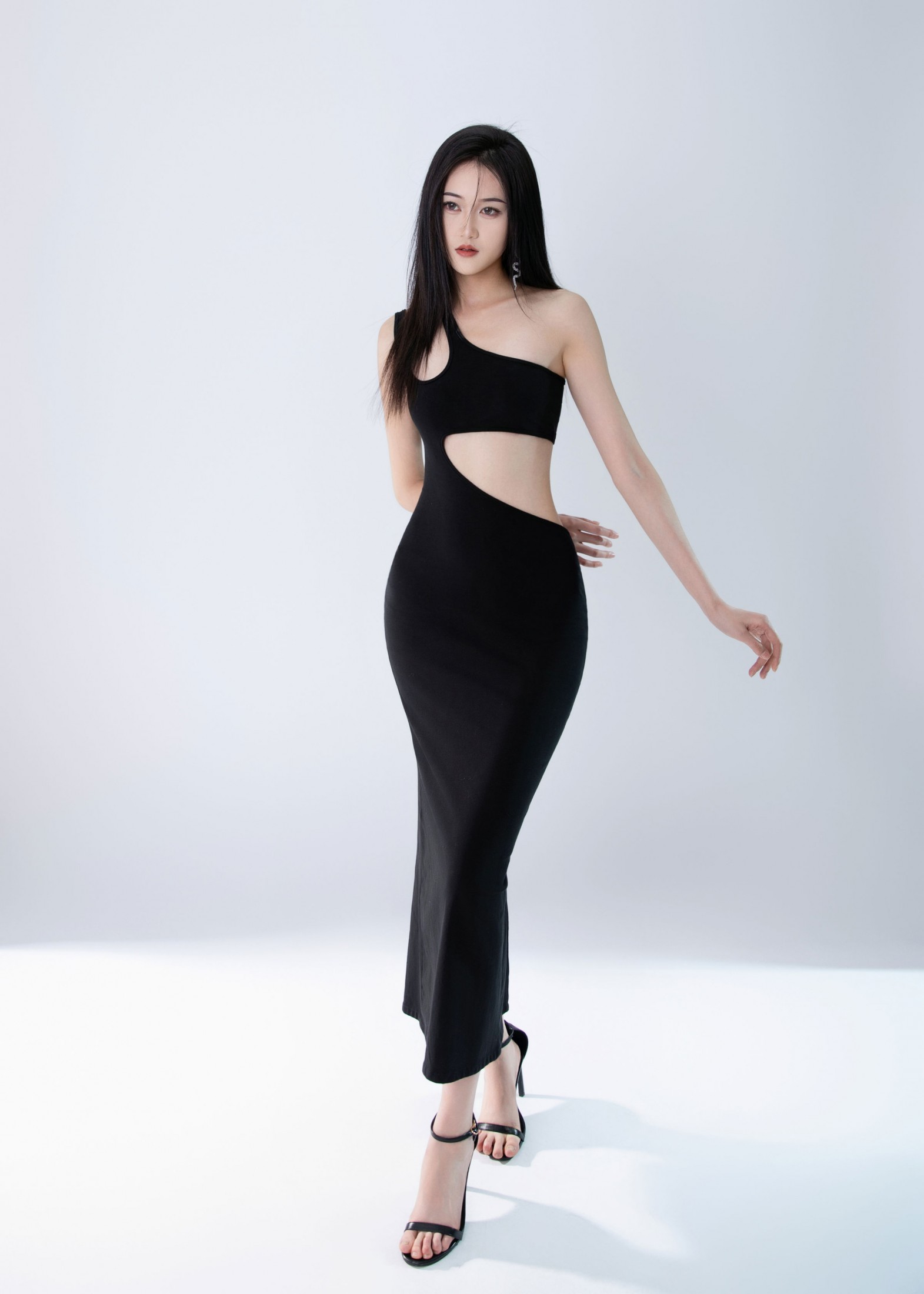 图片[2] - 《御姐|冷感女神》[14P] - 机器猫次元 - 机器猫次元