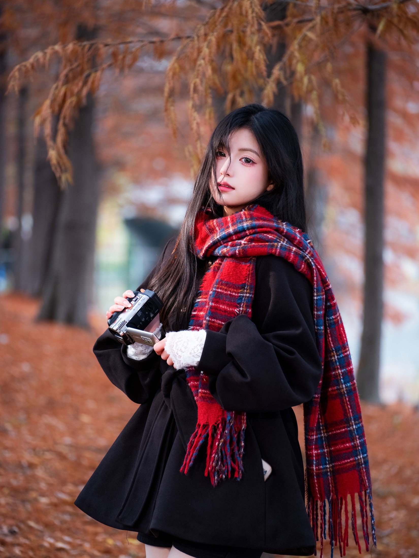 图片[8] - 西西驾到（模特版） - 《红枫人像》[14P] - 机器猫次元 - 机器猫次元