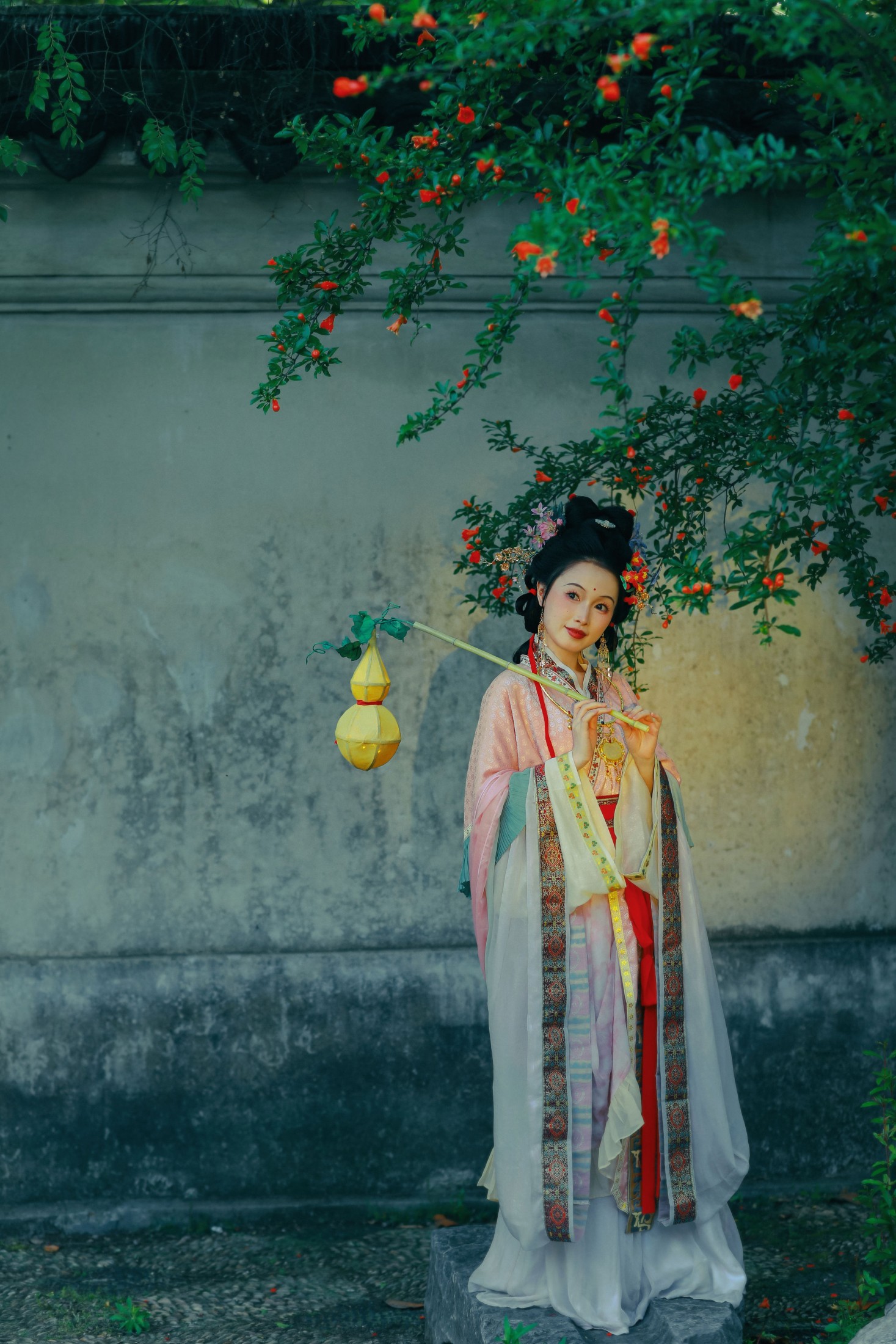 图片[1] - 《榴花开欲然》[25P] - 机器猫次元 - 机器猫次元