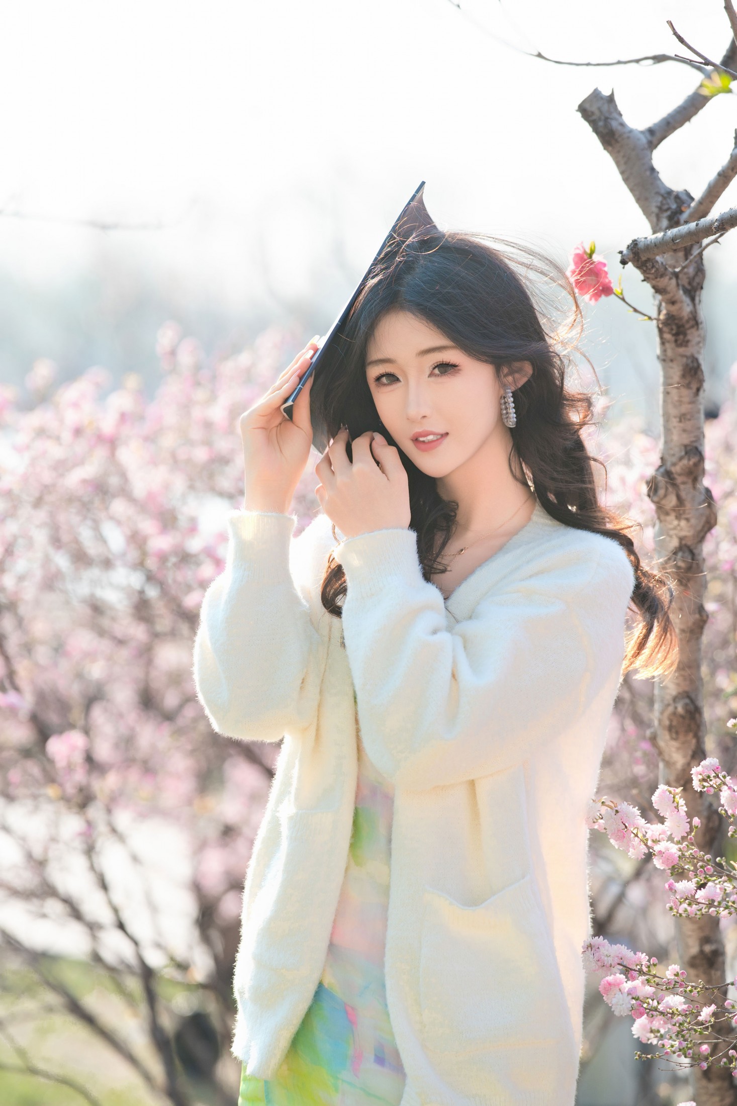 图片[7] - 《书中自有颜如玉・春日湖畔 书卷与花》[29P] - 机器猫次元 - 机器猫次元