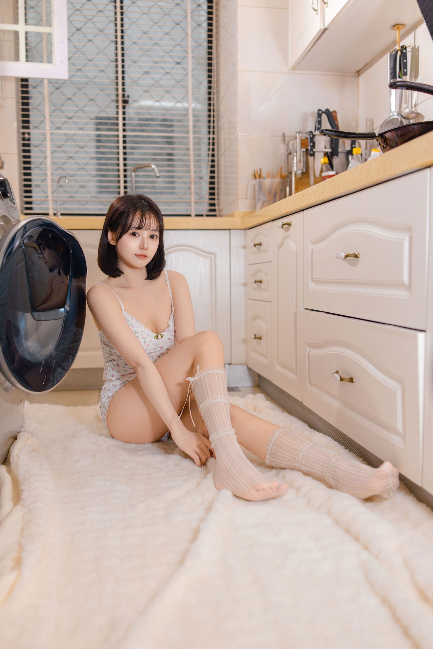 图片[1] - 《窗边的少女》[35P] - 机器猫次元 - 机器猫次元
