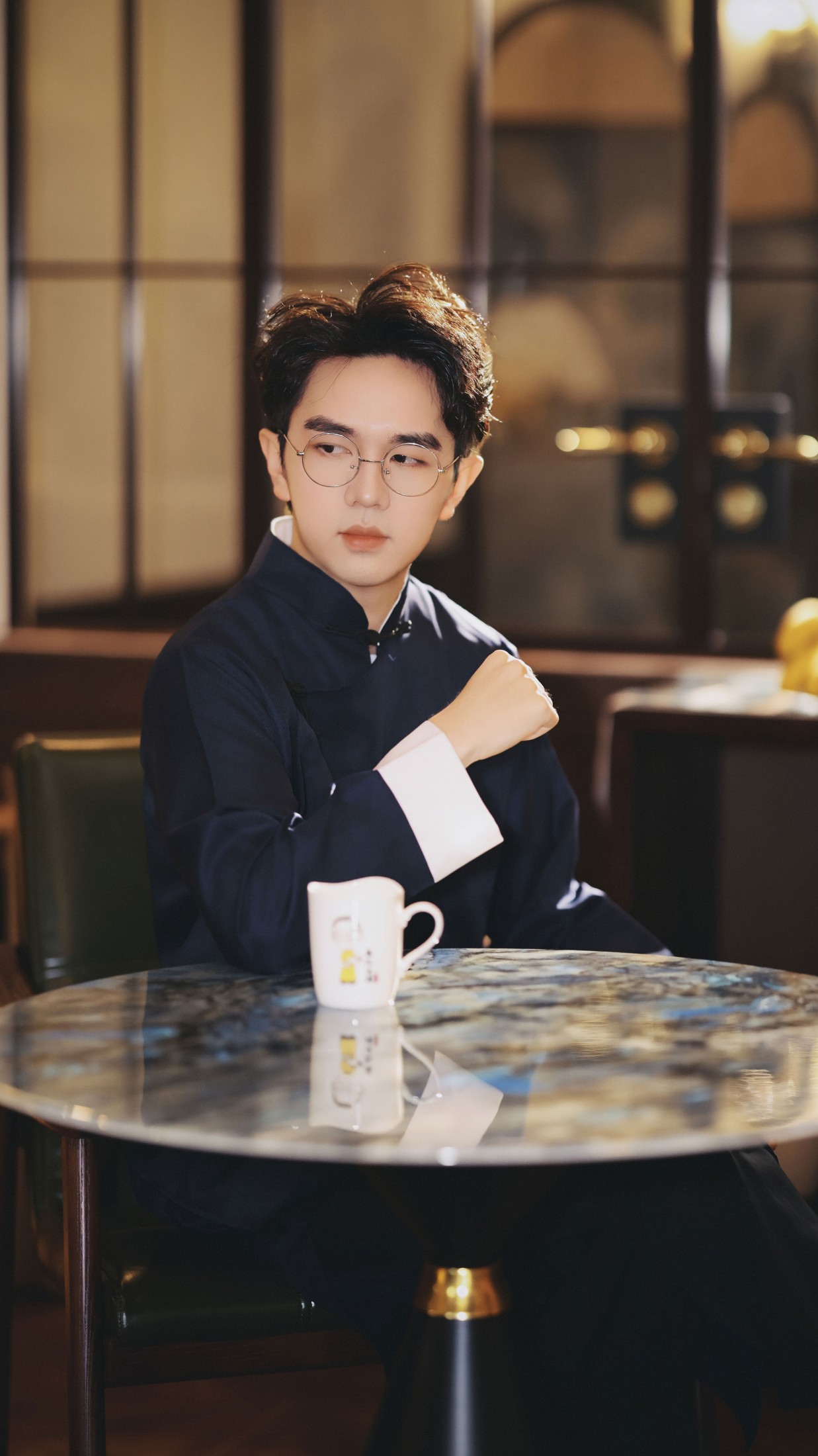 图片[1] - 《书与咖啡、与少年》[9P] - 机器猫次元 - 机器猫次元