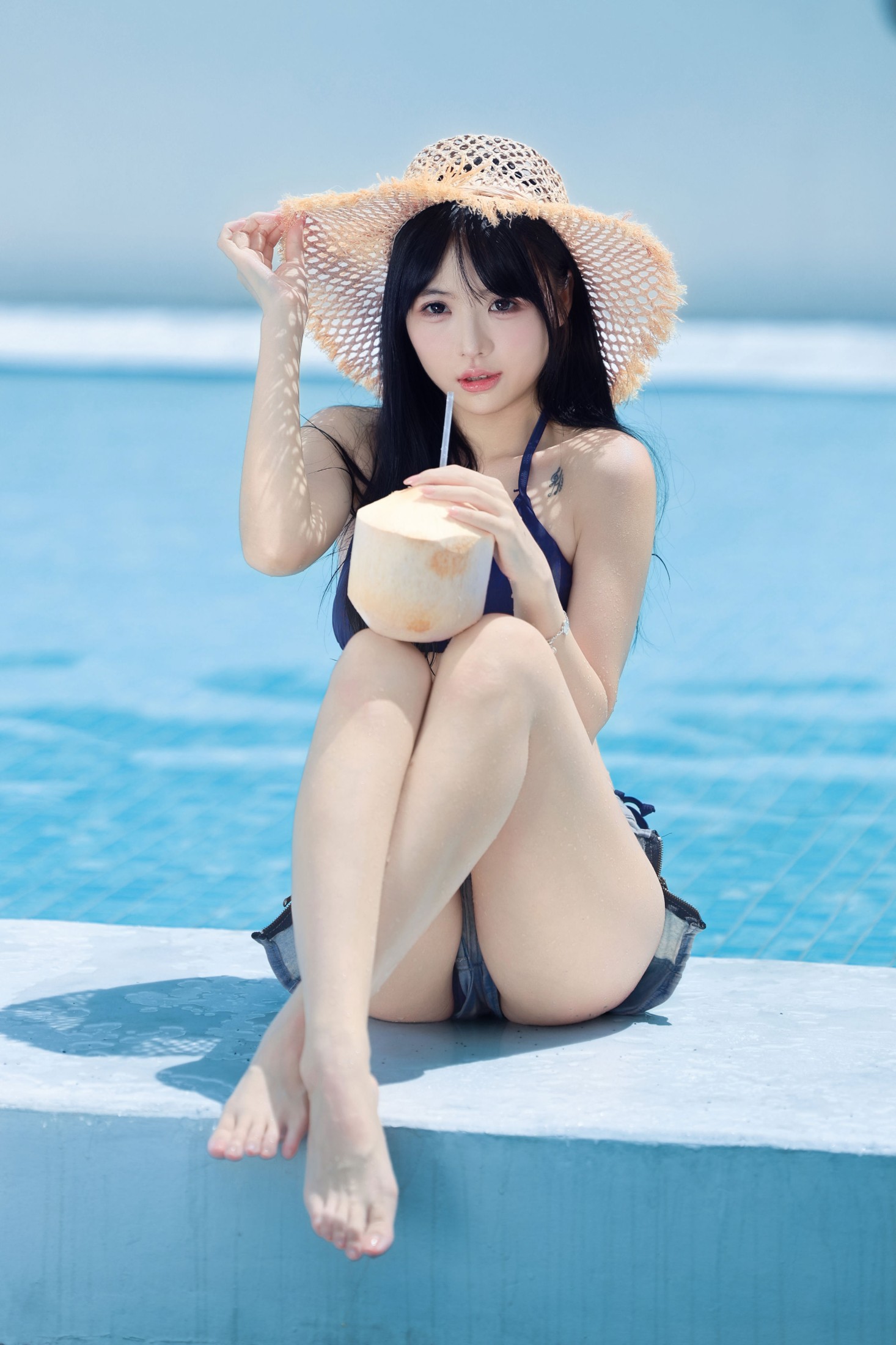 图片[1] - 《夏天的快乐，是泳池、椰子和草帽给的》[17P] - 机器猫次元 - 机器猫次元