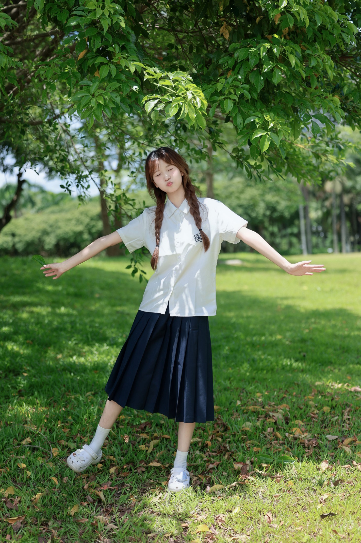 图片[7] - 《夏日校园序｜藏在树荫里的少女感》[29P] - 机器猫次元 - 机器猫次元