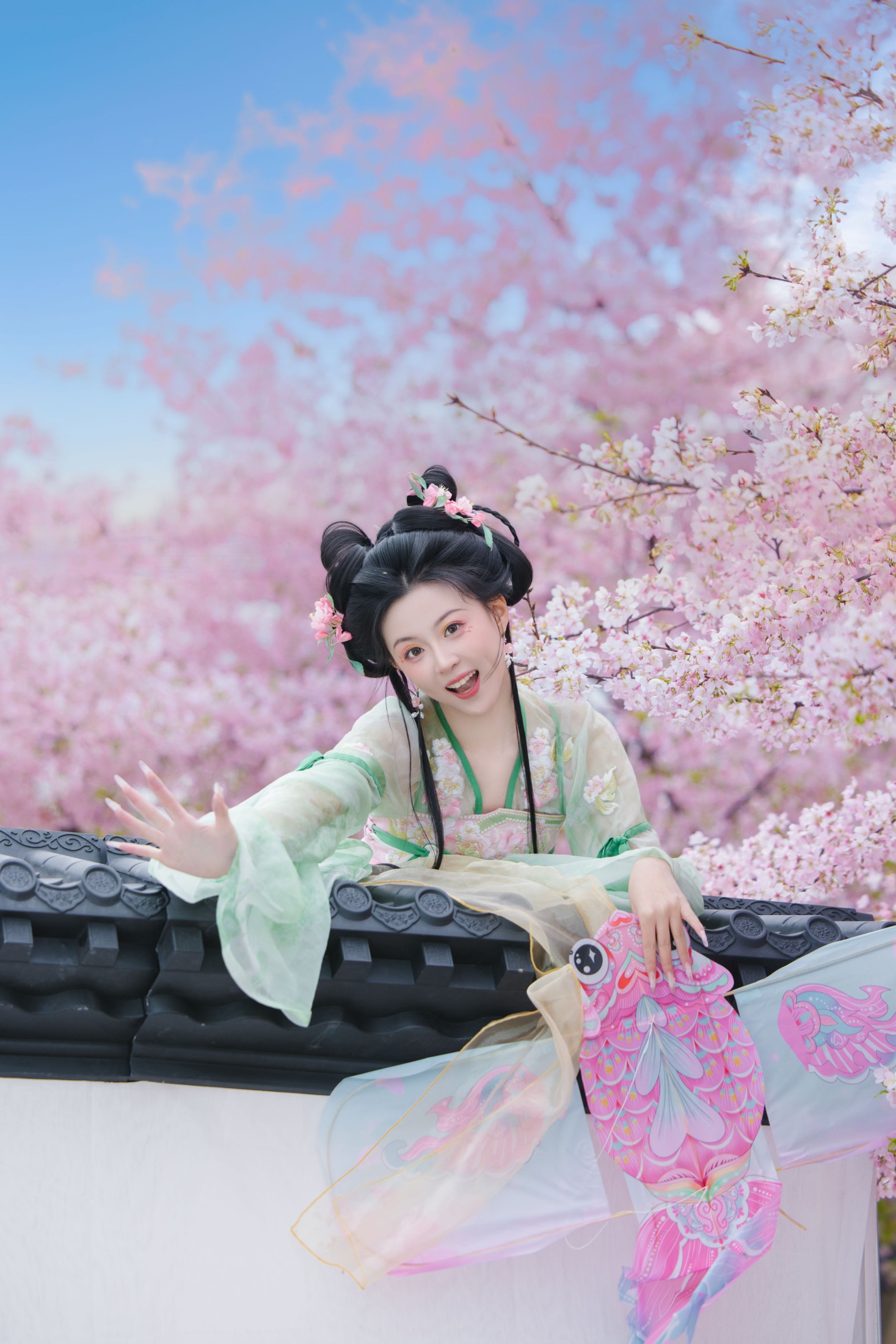 图片[7] - 《爬墙少女》[20P] - 机器猫次元 - 机器猫次元