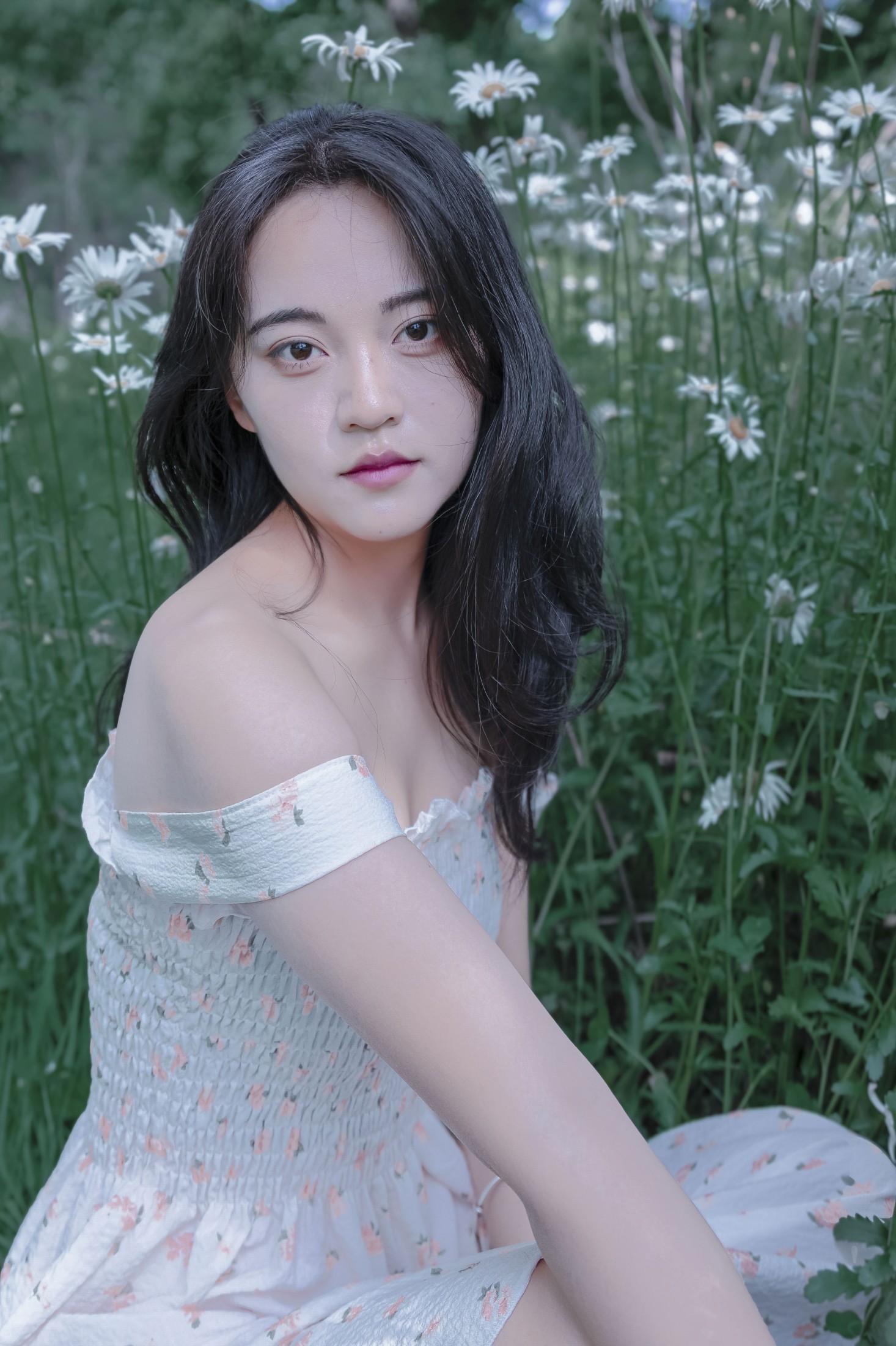 图片[3] - 《草地白菊花白衣性感女子美女写真》[29P] - 机器猫次元 - 机器猫次元