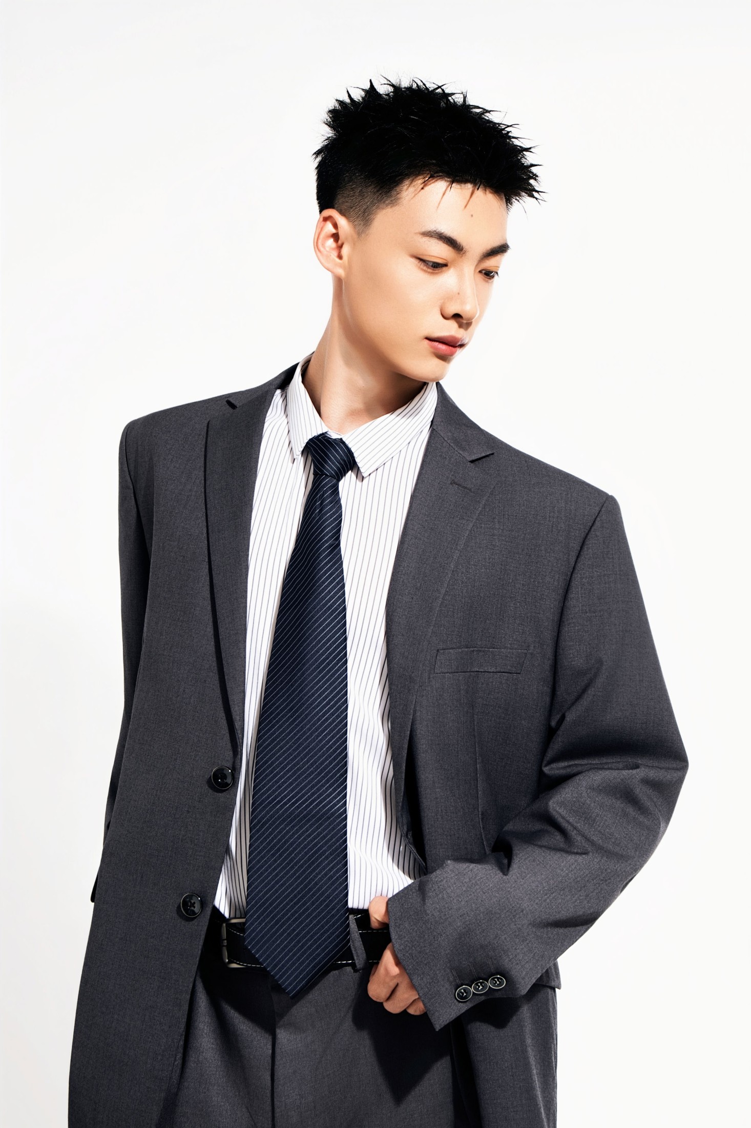 图片[6] - 《正装松弛肖像》[23P] - 机器猫次元 - 机器猫次元