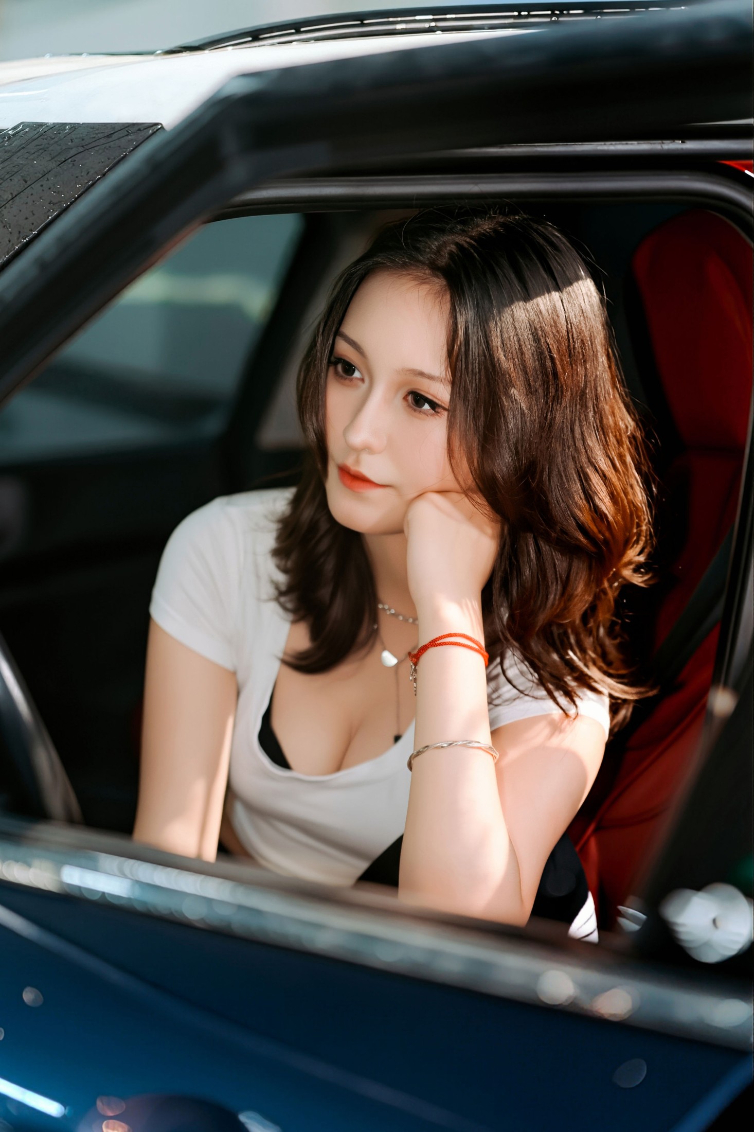 图片[1] - 《晴日柔光漫过车窗，安静自成格调》[10P] - 机器猫次元 - 机器猫次元