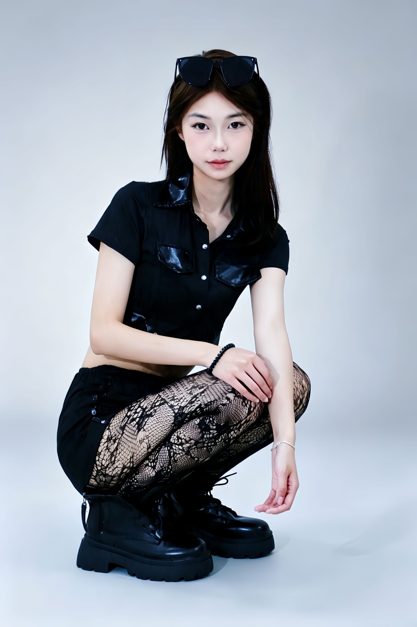 图片[1] - 《御姐紧身衣》[18P] - 机器猫次元 - 机器猫次元