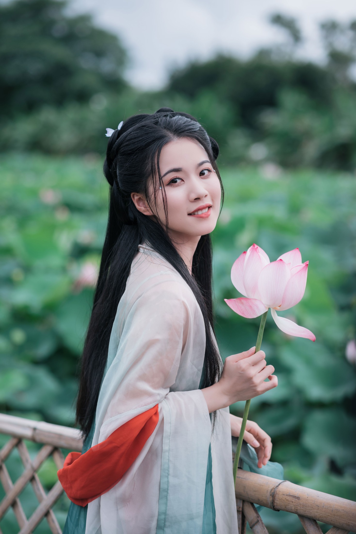图片[8] - 《误入江南荷塘秘境》[11P] - 机器猫次元 - 机器猫次元