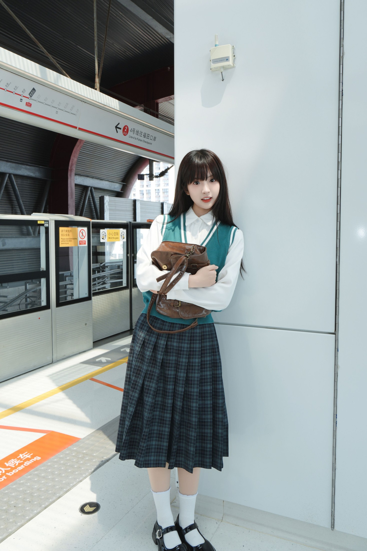 图片[3] - 《地铁少女》[12P] - 机器猫次元 - 机器猫次元