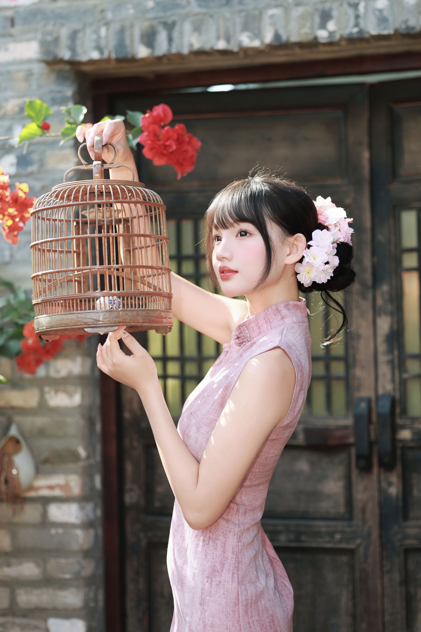 图片[1] - 《三角梅开时，赴一场旗袍的旧梦》[15P] - 机器猫次元 - 机器猫次元