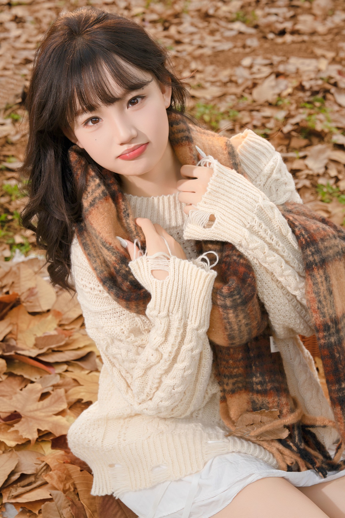 图片[4] - 《秋日落叶氛围感写真》[11P] - 机器猫次元 - 机器猫次元