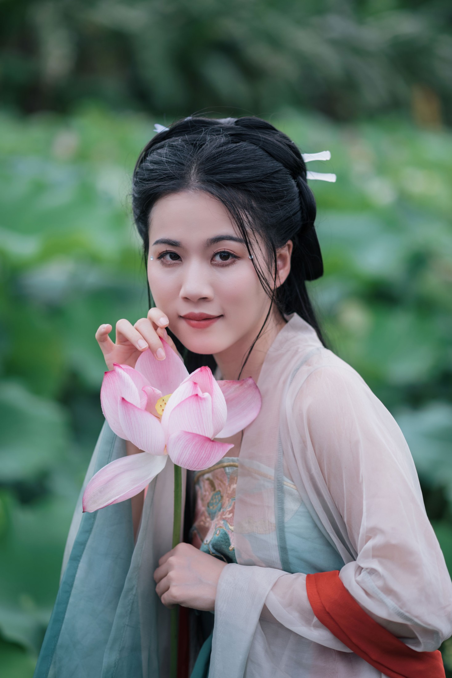 图片[2] - 《荷塘深处，邂逅一袭宋韵温柔》[13P] - 机器猫次元 - 机器猫次元