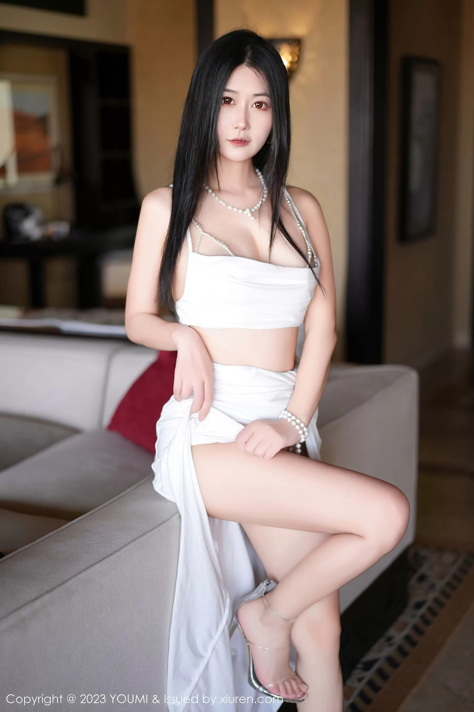 图片[1] - 尤蜜荟 VOL.971 laura阿姣 长裙美腿 [79P] - 机器猫次元 - 机器猫次元